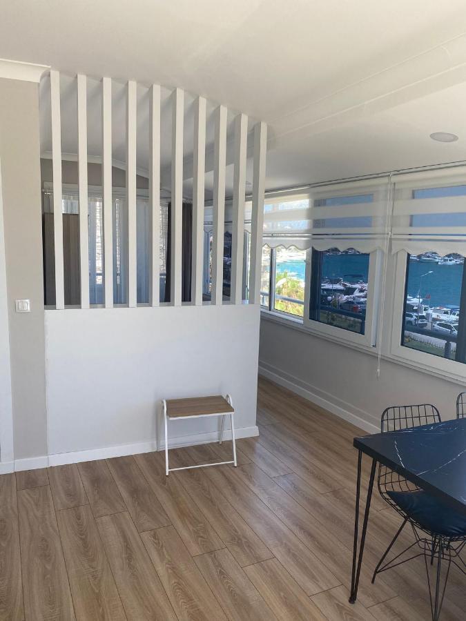 Venues Park Apart Suites Cesme Bagian luar foto