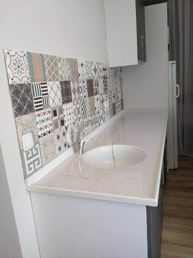 Venues Park Apart Suites Cesme Bagian luar foto