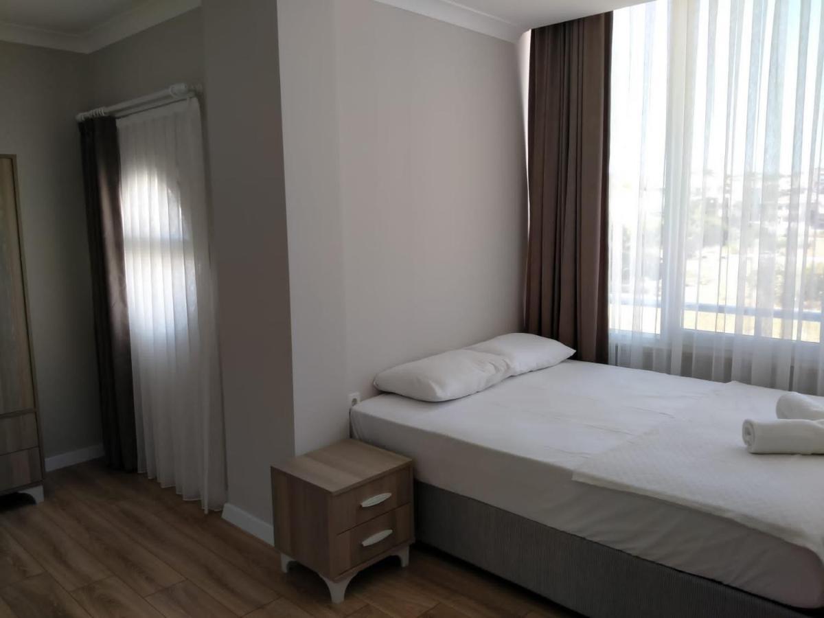 Venues Park Apart Suites Cesme Bagian luar foto